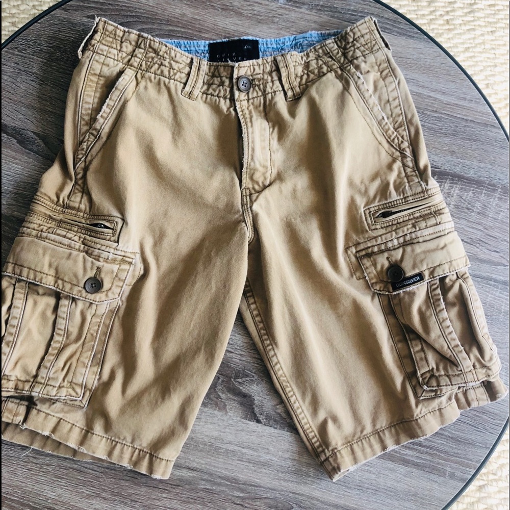 Men’s Quicksilver  cargo shorts size 30 waist